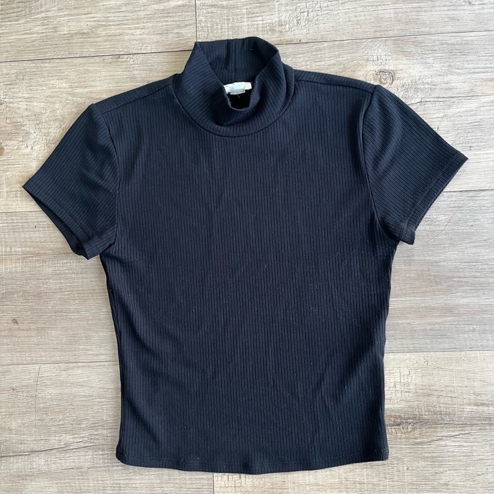 NWOT Garage Black Ribbed Mock Turtleneck Top